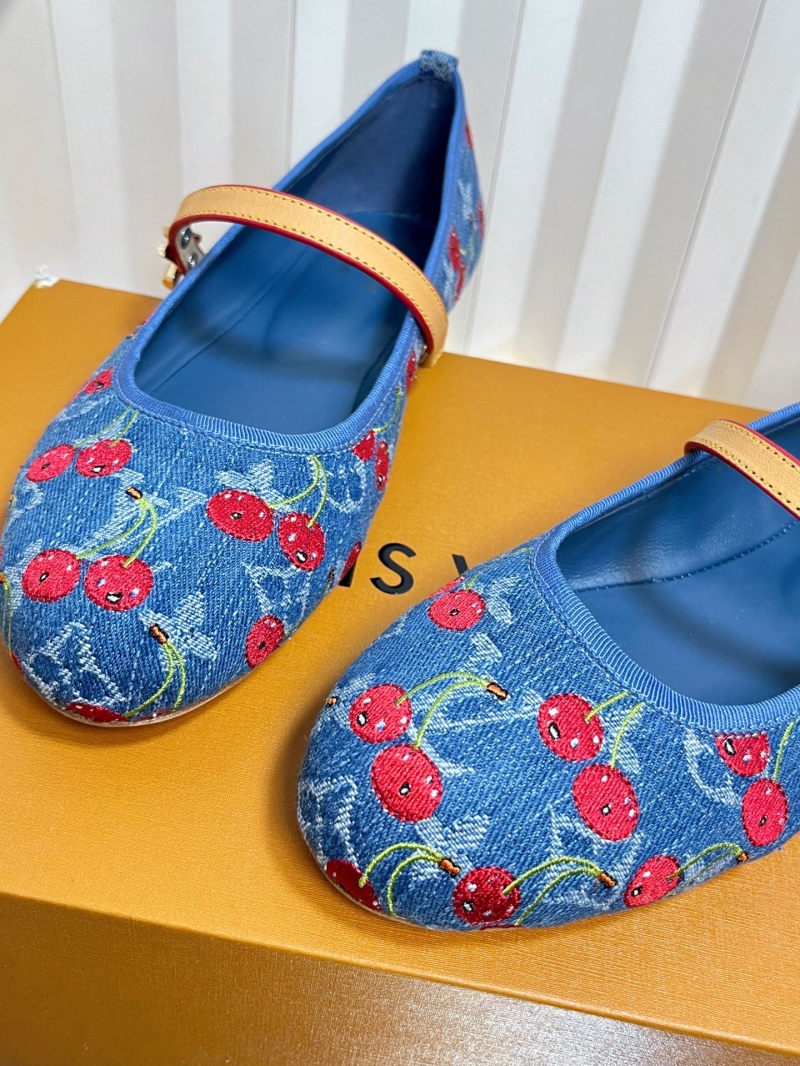 l0vis Vvtt0n low shoes